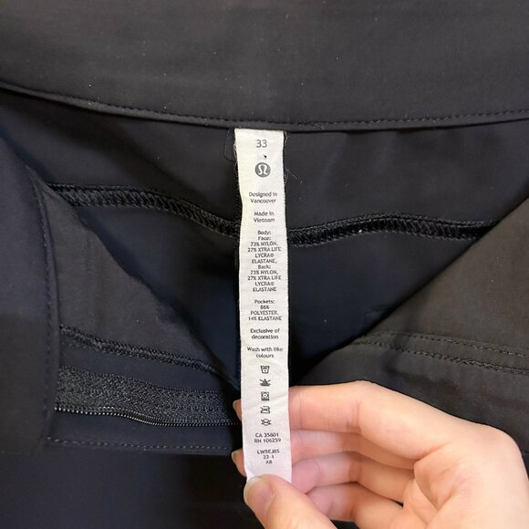 Lululemon Women's City Sleek 5 Pocket 7/8 Pant in Black Size 33 - Picture 7 of 11